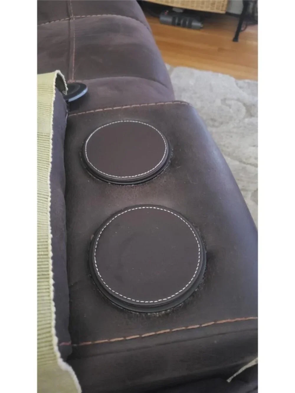 Set of 6 Round Leather Coasters for Drinks with Holder, 4